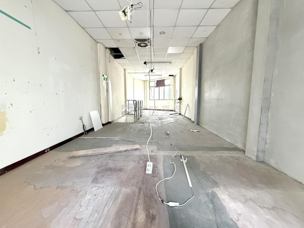 台灣大道金店面房屋室內格局與周邊環境