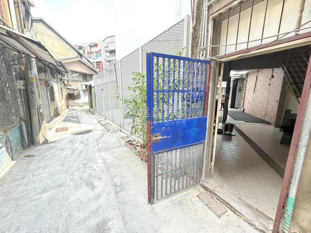 台灣大道金店面房屋室內格局與周邊環境