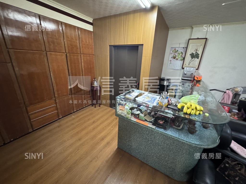 藝文稀有透天房屋室內格局與周邊環境