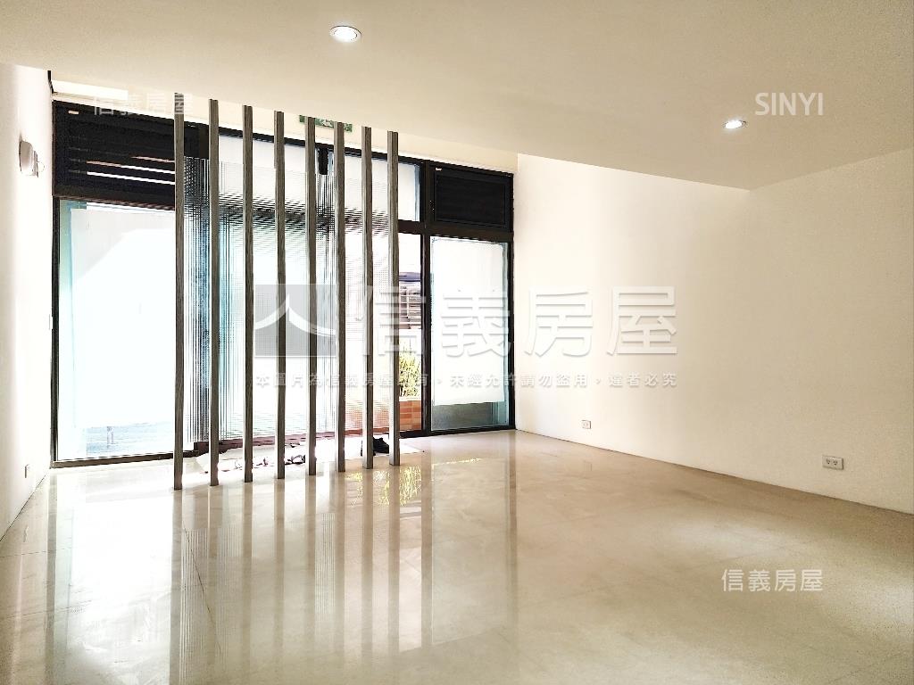 小西華精品挑高住店房屋室內格局與周邊環境