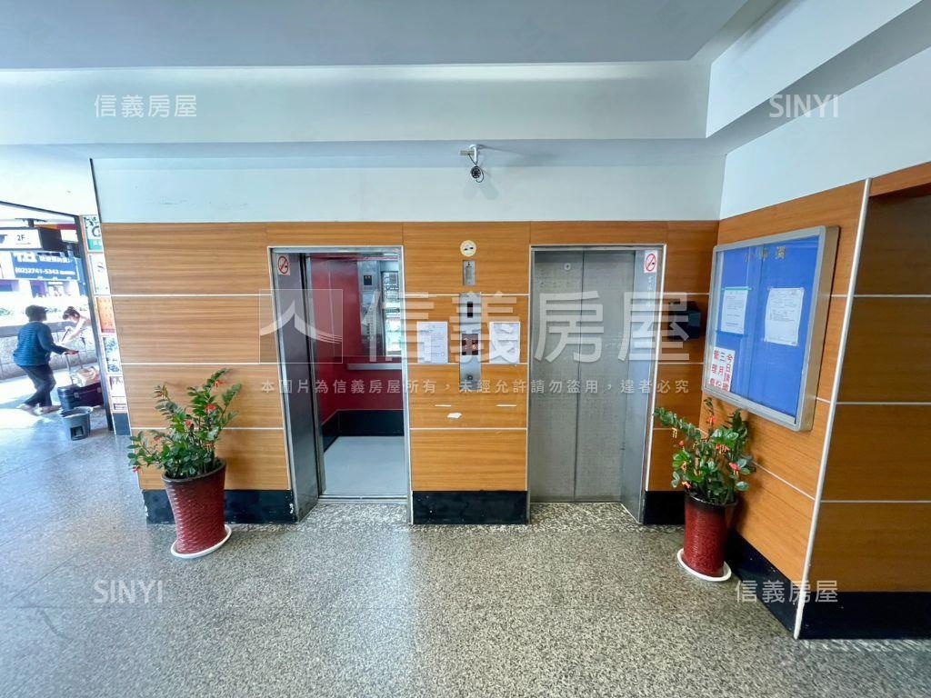 忠孝敦化站大面寬邊間住辦房屋室內格局與周邊環境