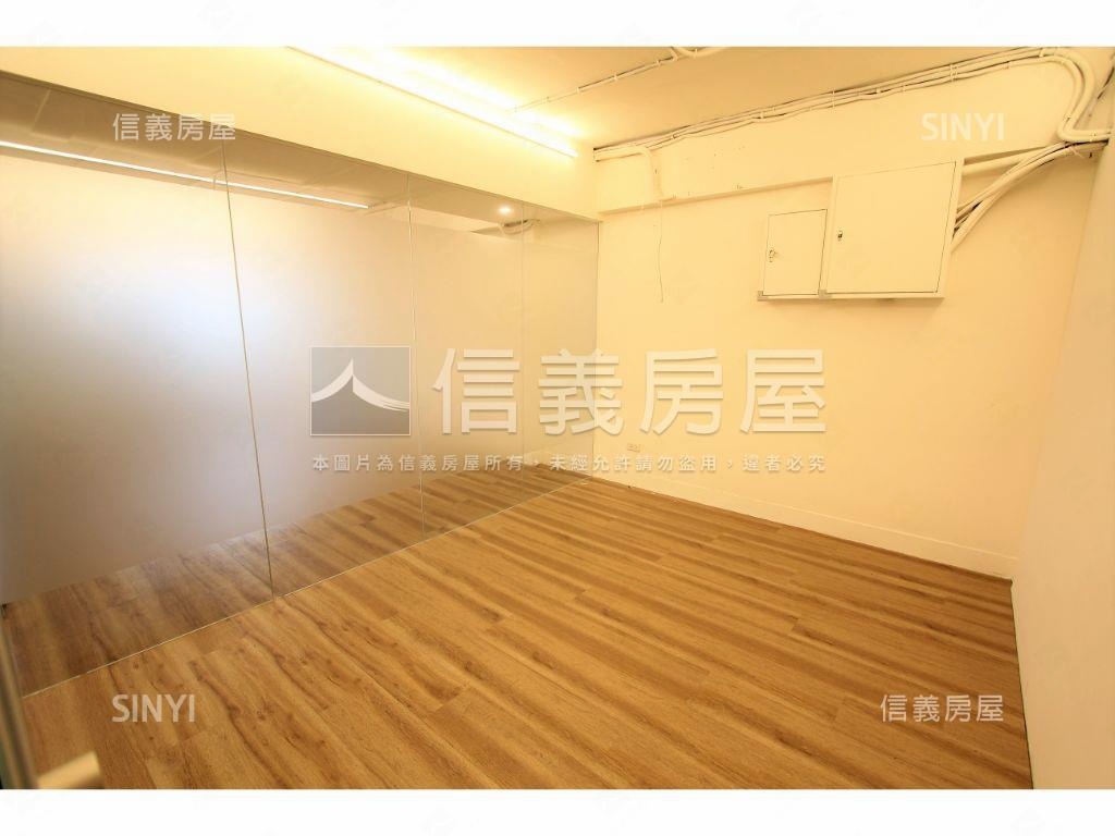 旺族芳鄰ＲＣ家家房屋室內格局與周邊環境