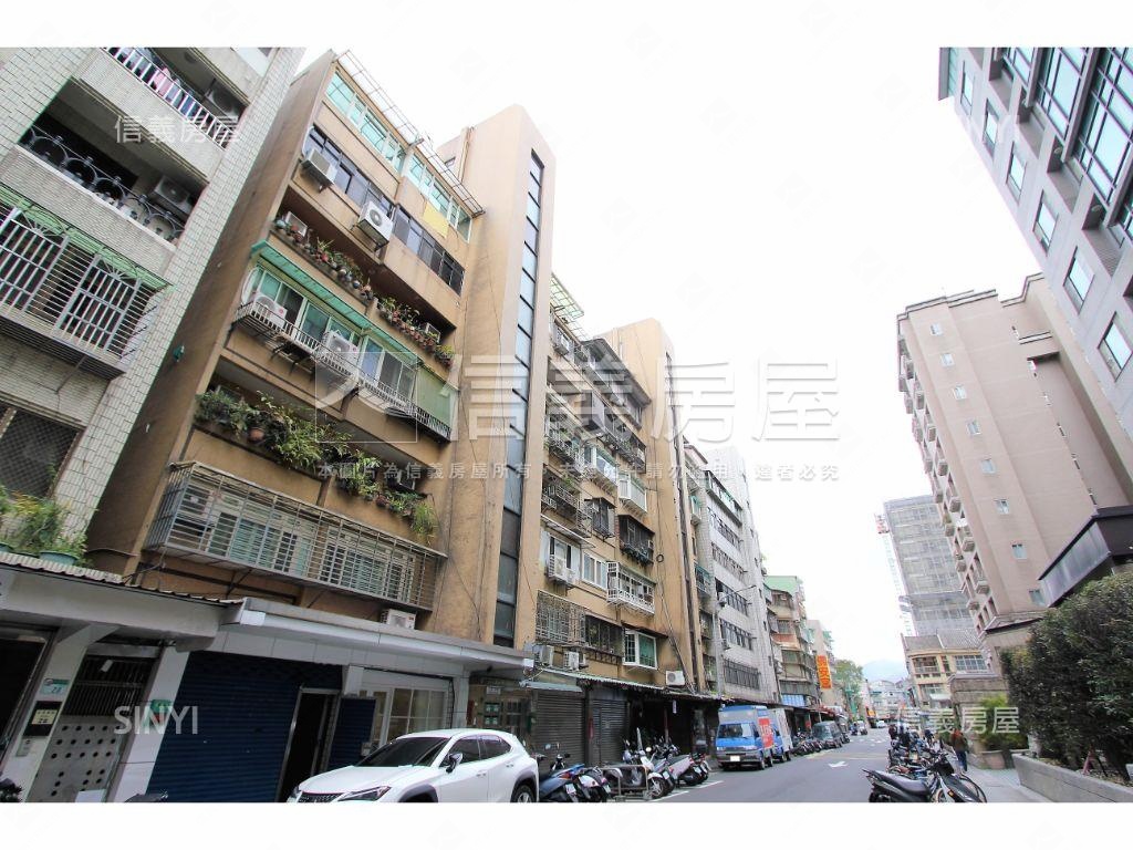 旺族芳鄰ＲＣ家家房屋室內格局與周邊環境