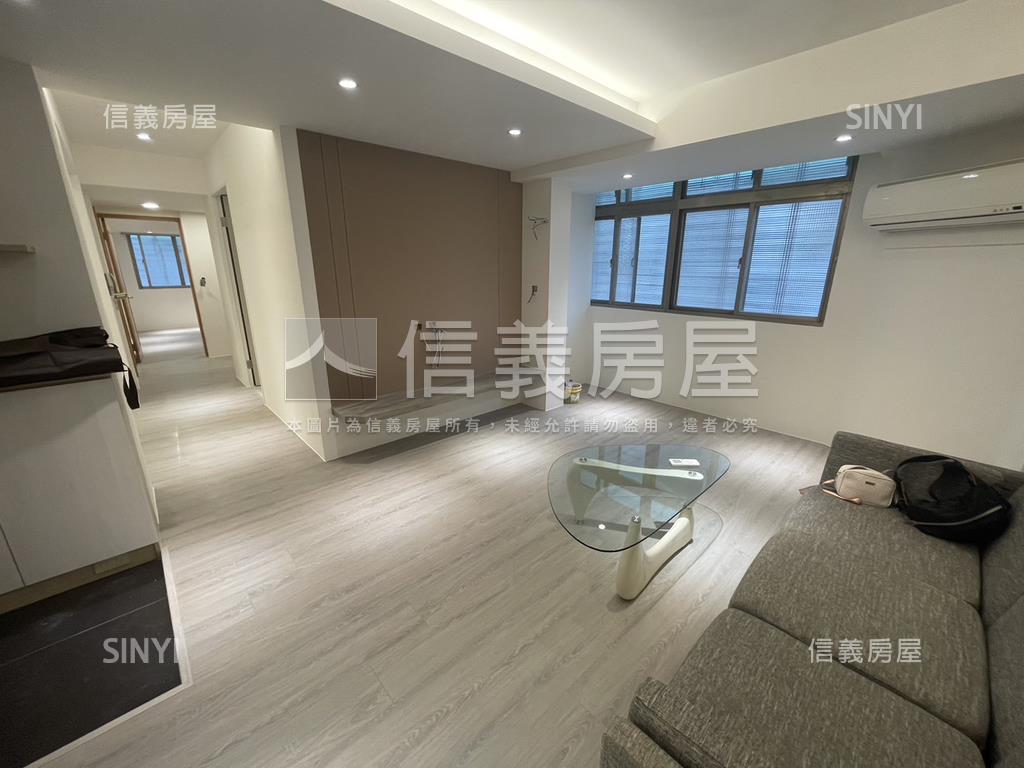 近遠企靜巷電梯管理美３房房屋室內格局與周邊環境