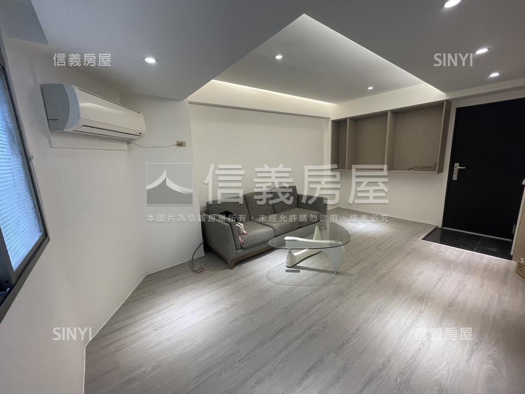 近遠企靜巷電梯管理美３房房屋室內格局與周邊環境