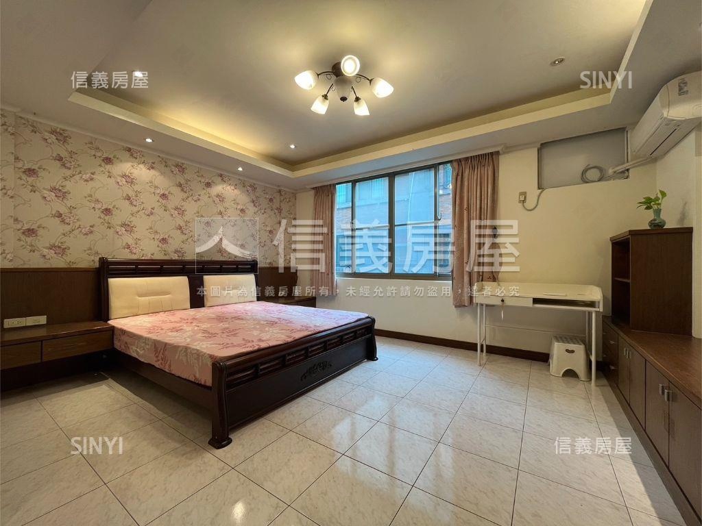 鳳翔學區水噹噹車墅房屋室內格局與周邊環境