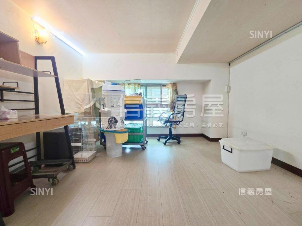 居易·邊間方正採光樓中樓房屋室內格局與周邊環境