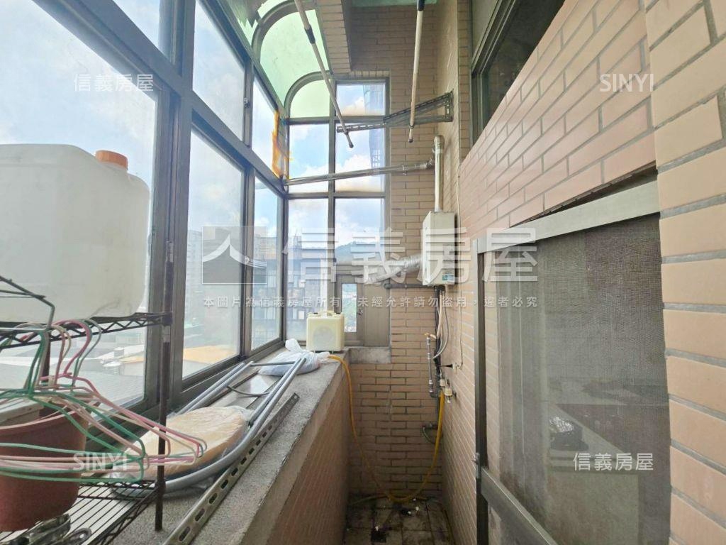 居易·邊間方正採光樓中樓房屋室內格局與周邊環境