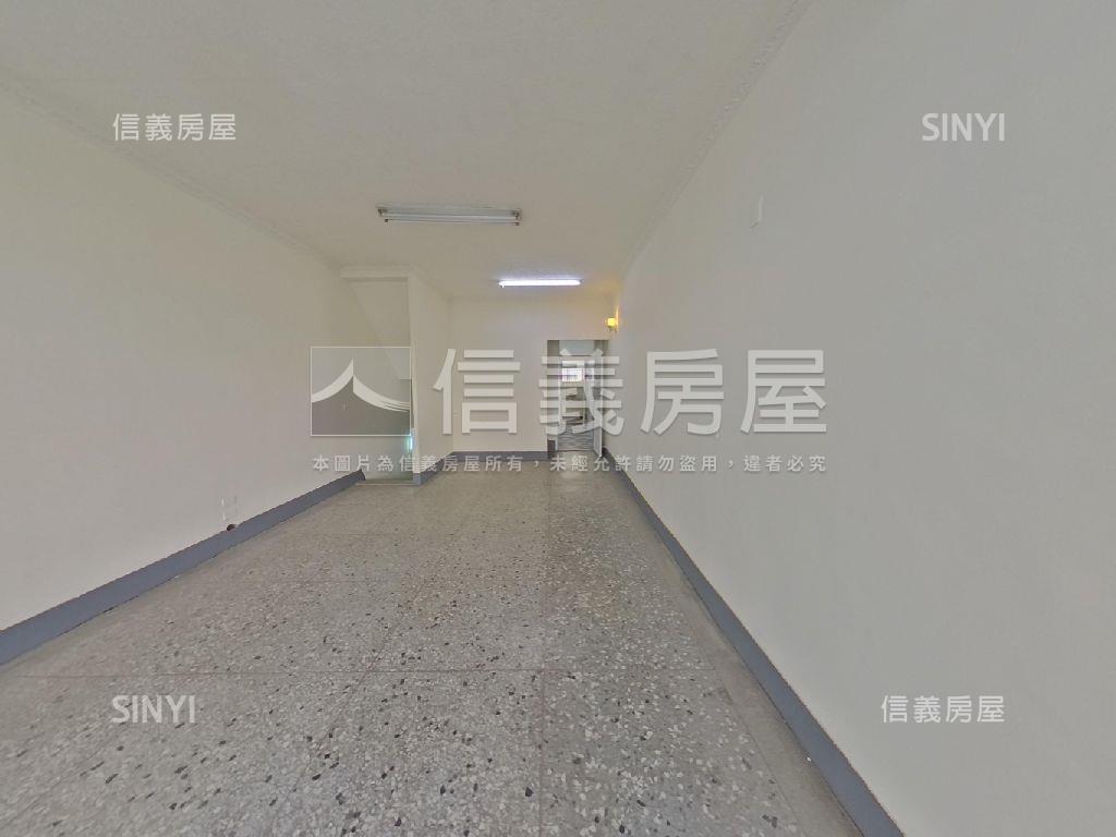 近曉陽商圈騎樓透天房屋室內格局與周邊環境