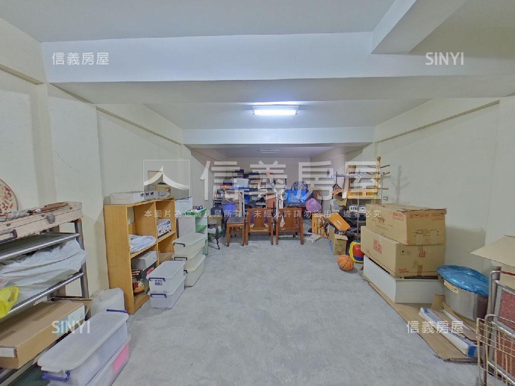 近曉陽商圈騎樓透天房屋室內格局與周邊環境