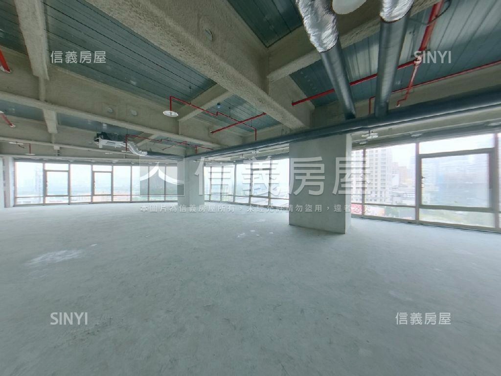 七期商業辦公室ＴＯＰ１讚房屋室內格局與周邊環境