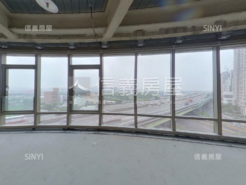 七期商業辦公室ＴＯＰ１讚房屋室內格局與周邊環境