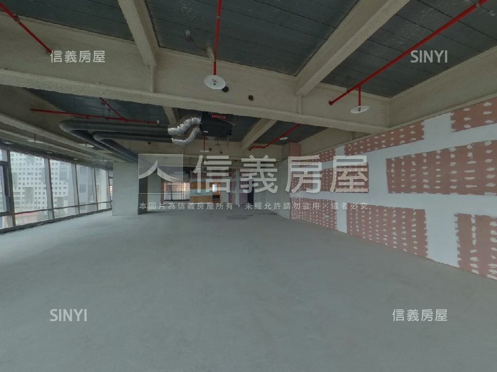 七期商業辦公室ＴＯＰ１讚房屋室內格局與周邊環境