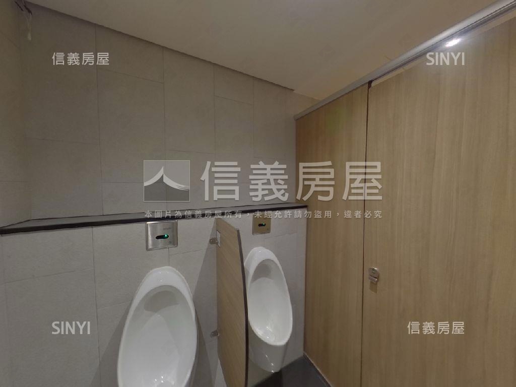七期商業辦公室ＴＯＰ１讚房屋室內格局與周邊環境