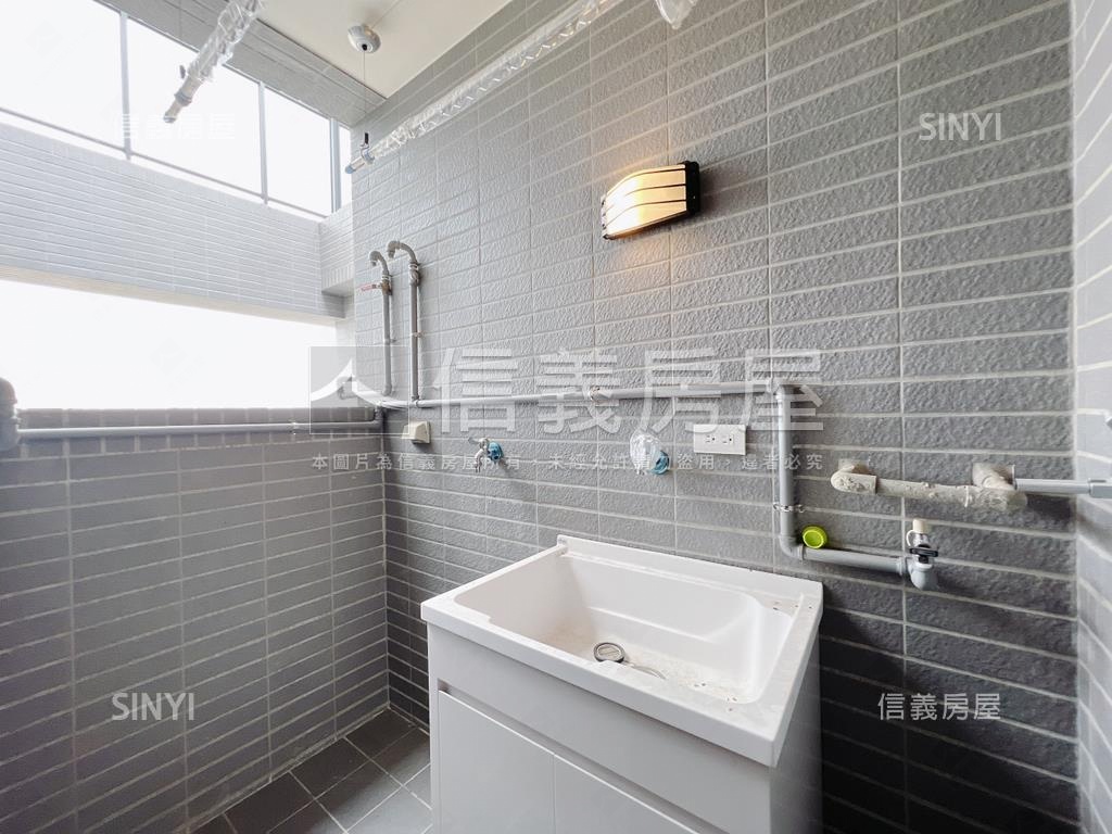 太平高樓兩房平車房屋室內格局與周邊環境