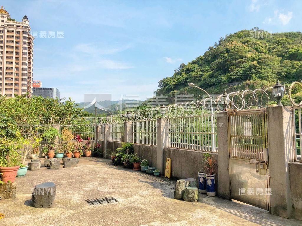 深坑電梯兩房邊間坡平車位房屋室內格局與周邊環境