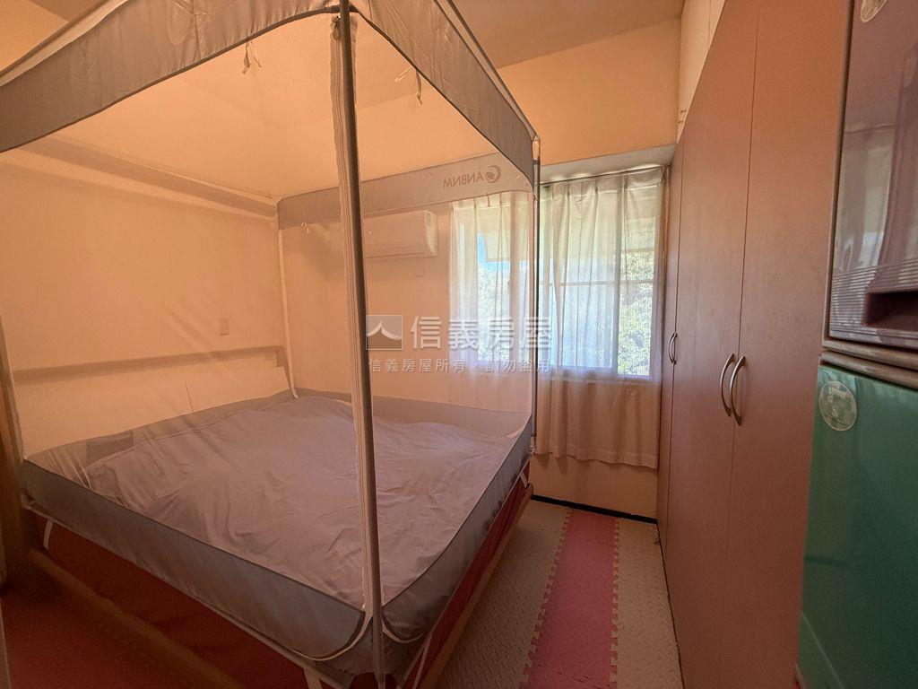 綠園道裝潢３房美屋＋車位房屋室內格局與周邊環境