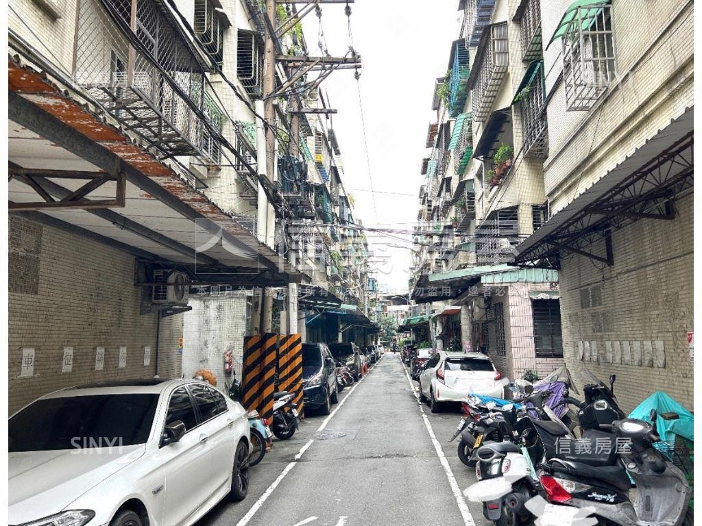 國泰建設板橋第一新城房屋室內格局與周邊環境