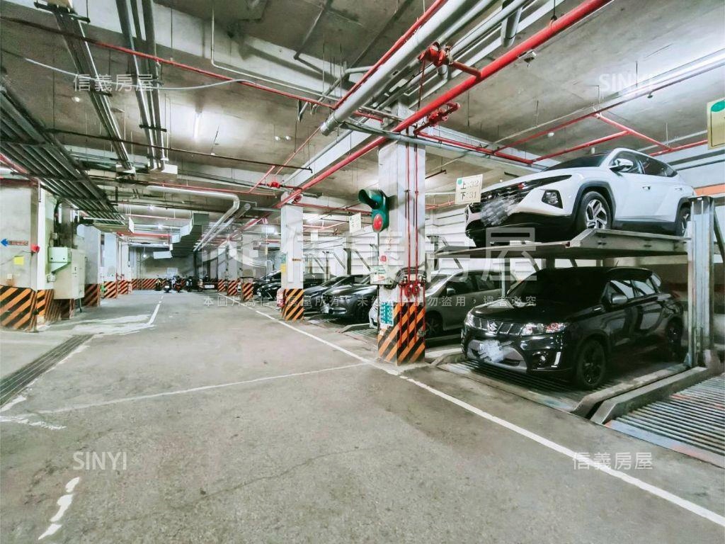 【ＶＲ】觀星台北三房車位房屋室內格局與周邊環境