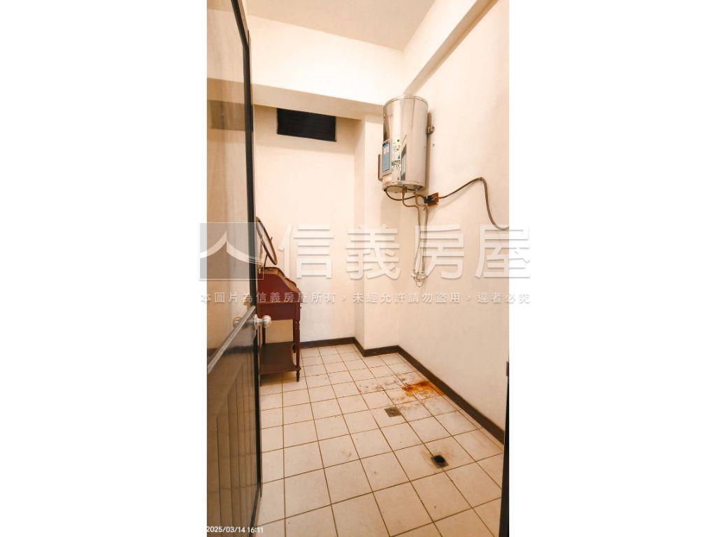 正公益路收租店面房屋室內格局與周邊環境