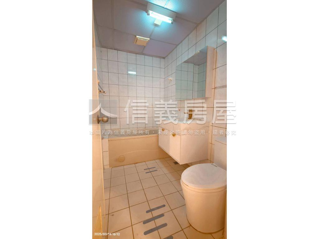 正公益路收租店面房屋室內格局與周邊環境