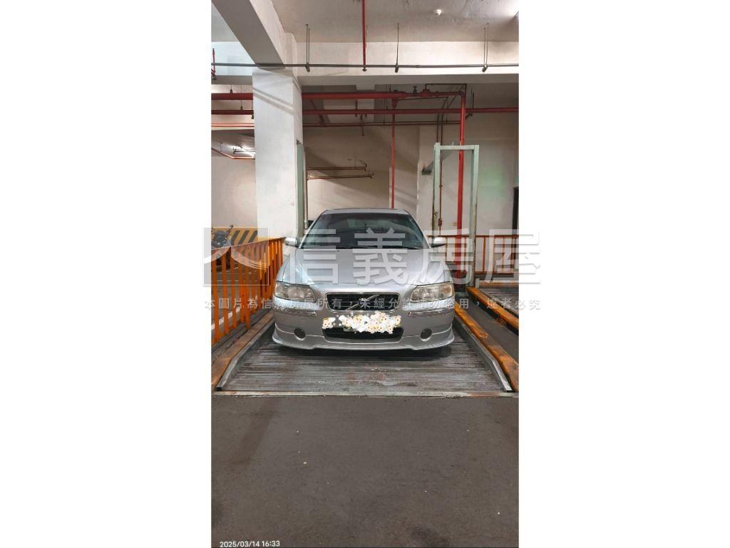 正公益路收租店面房屋室內格局與周邊環境