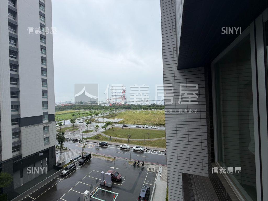 水星光全新未住加車位房屋室內格局與周邊環境