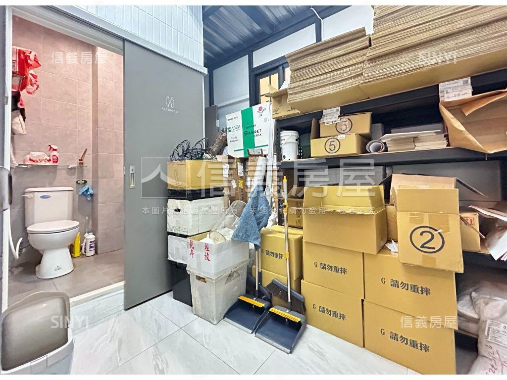 近美麗島１＋２樓店住房屋室內格局與周邊環境