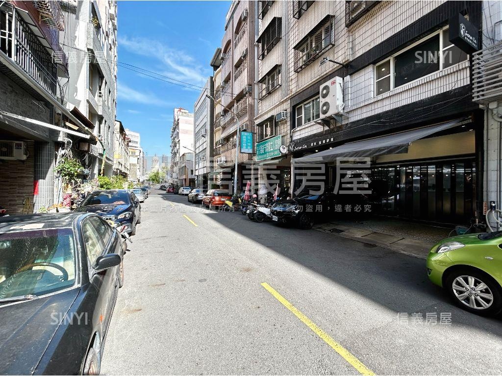 近美麗島１＋２樓店住房屋室內格局與周邊環境