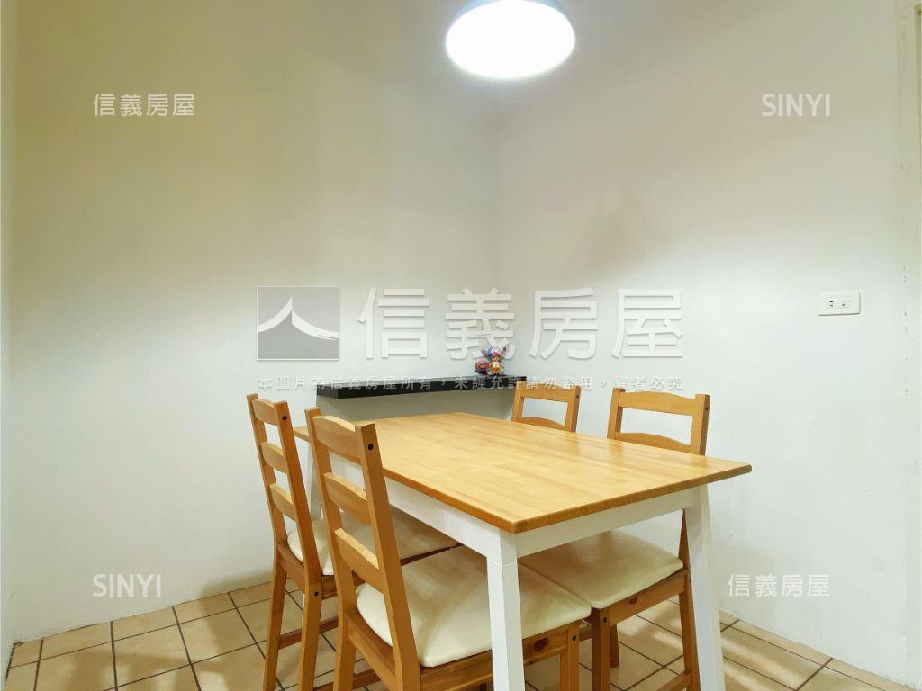 東園培英梯間屋況佳美寓房屋室內格局與周邊環境