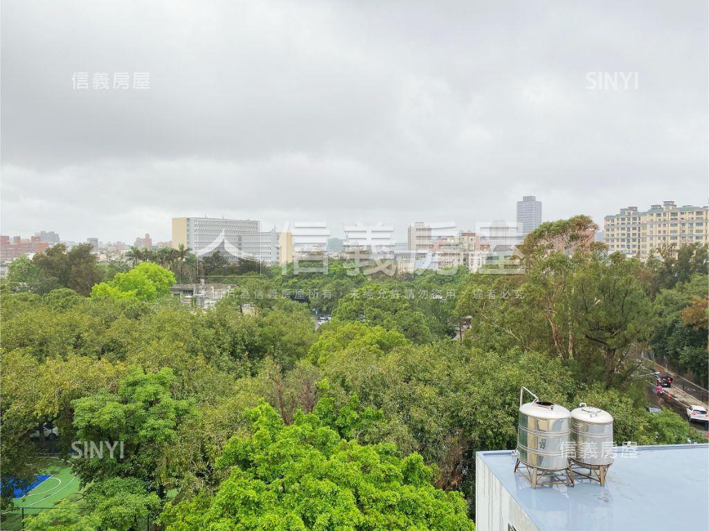 東園培英梯間屋況佳美寓房屋室內格局與周邊環境
