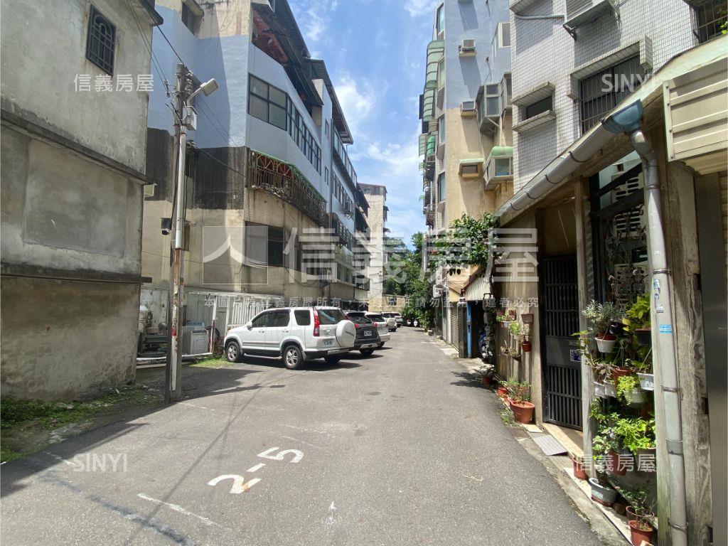東園培英梯間屋況佳美寓房屋室內格局與周邊環境