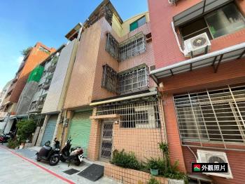 近高醫面寬稀有車庫透天