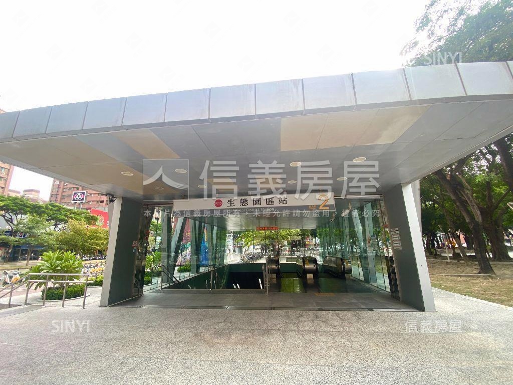 近巨蛋景觀高樓雙車豪邸房屋室內格局與周邊環境
