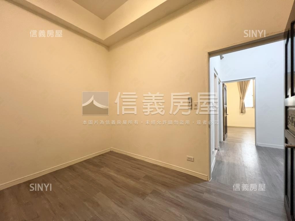 Ａ６泰山貴和站旁電梯大樓房屋室內格局與周邊環境