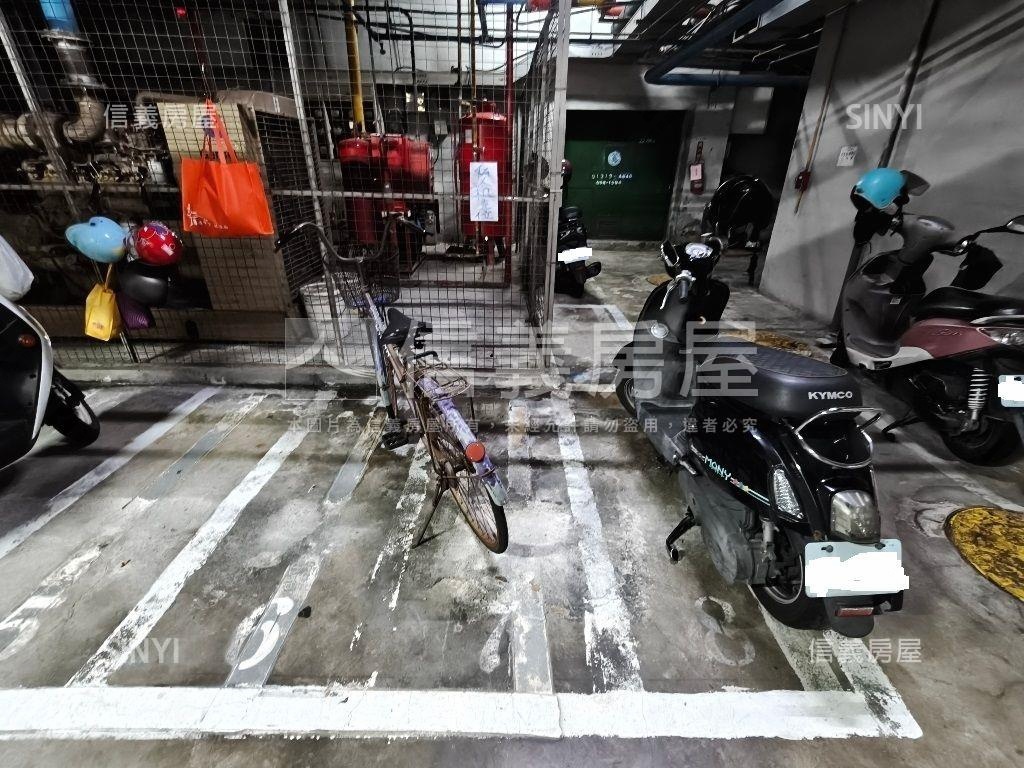 柏克萊花園廣場三房平車房屋室內格局與周邊環境