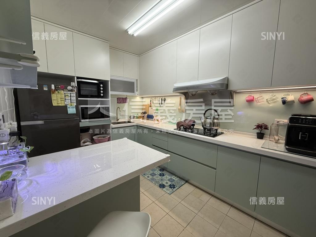 信義路一樓房屋室內格局與周邊環境
