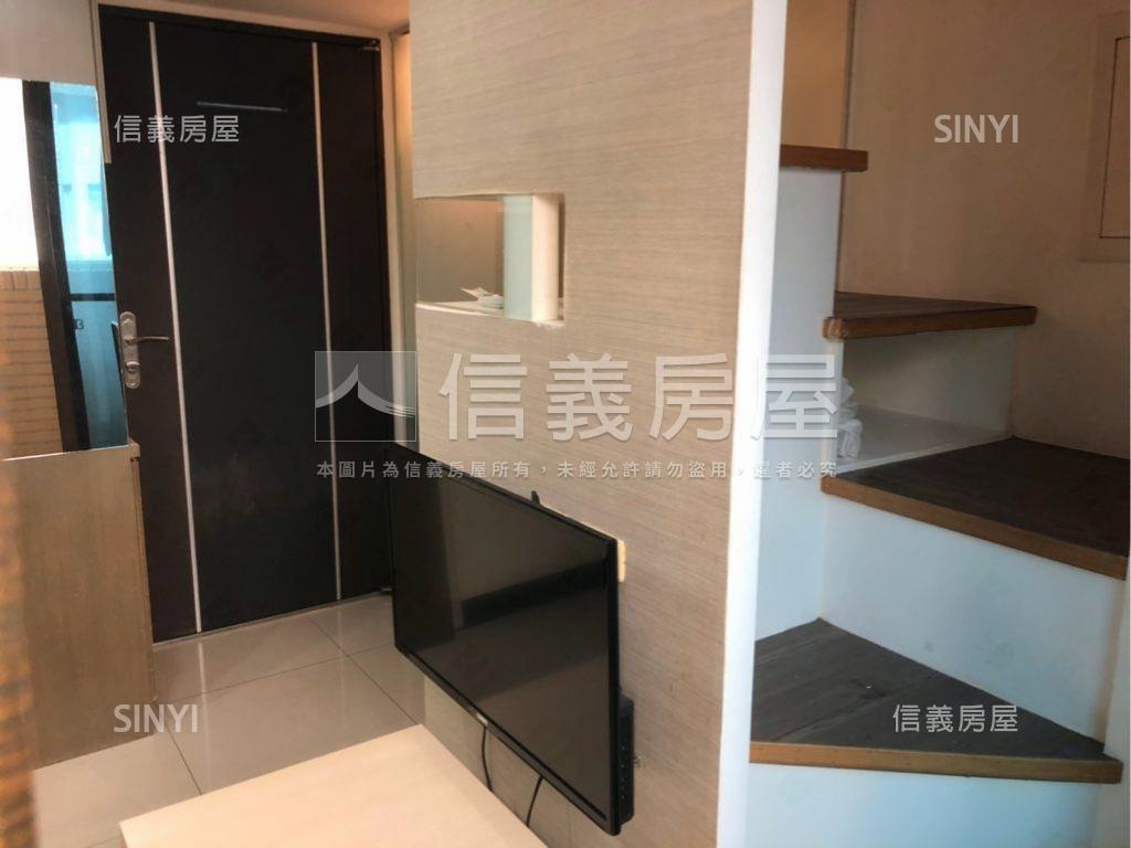 摩宿挑高低總價套房＋車位房屋室內格局與周邊環境