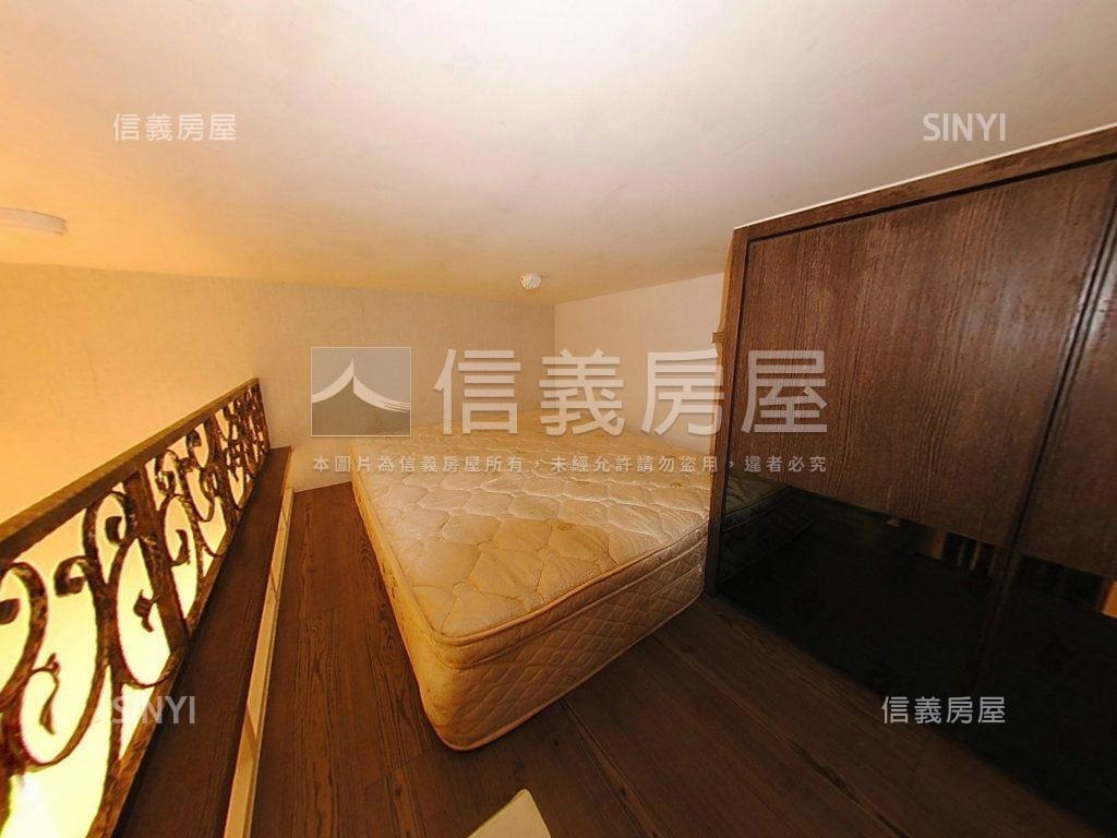 摩宿挑高低總價套房＋車位房屋室內格局與周邊環境