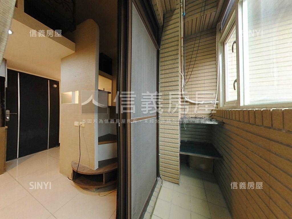 摩宿挑高低總價套房＋車位房屋室內格局與周邊環境