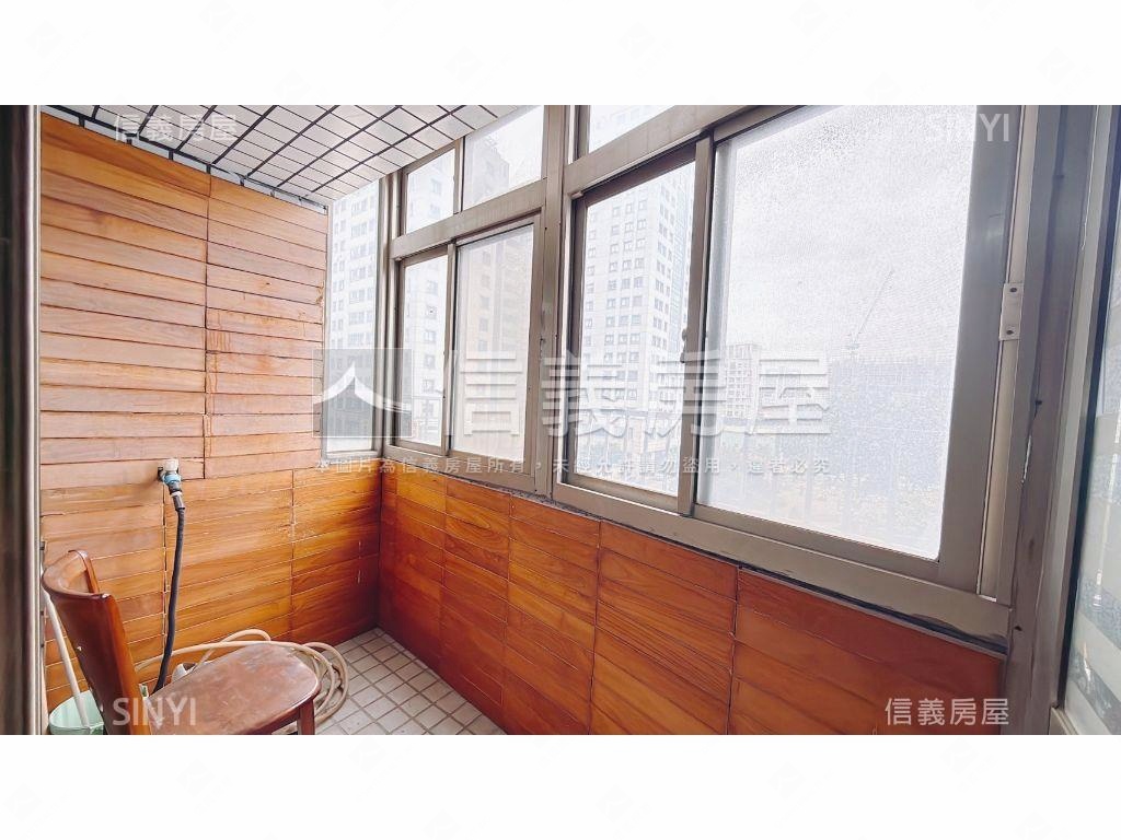 水湳臨敦化公園家庭四房房屋室內格局與周邊環境