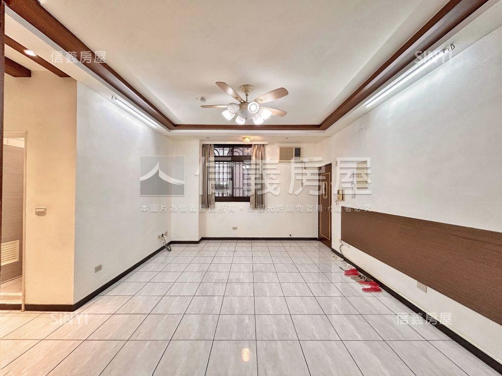 新東京三代同堂含車位房屋室內格局與周邊環境