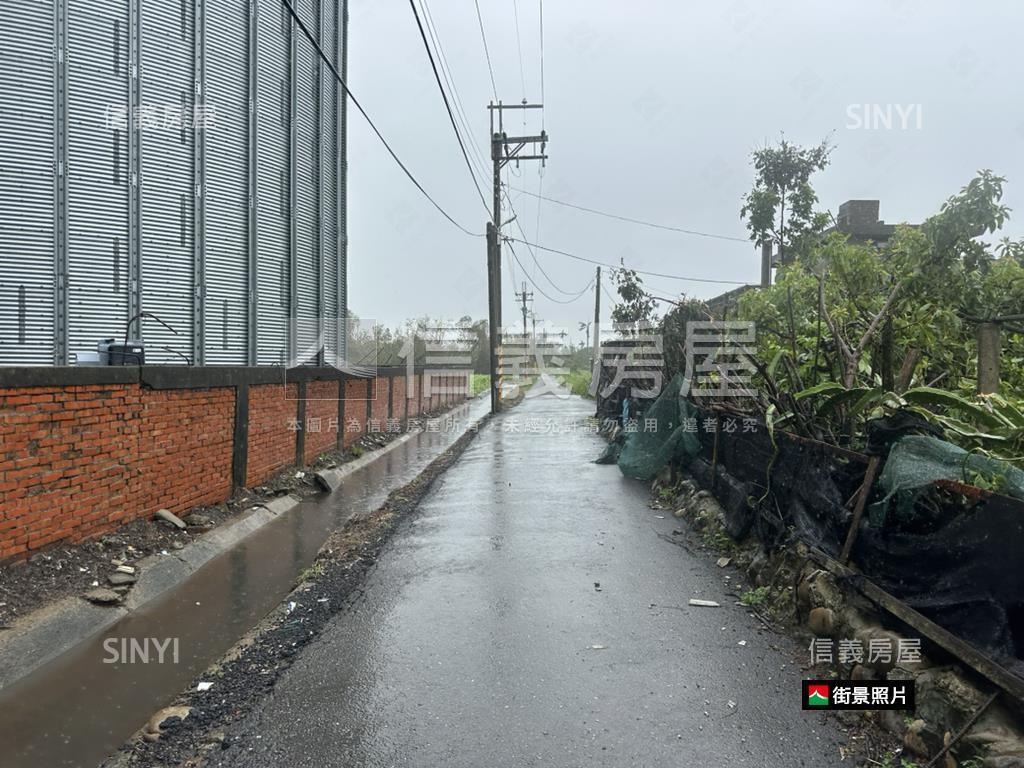 專簽佳北路有水電方正農地房屋室內格局與周邊環境