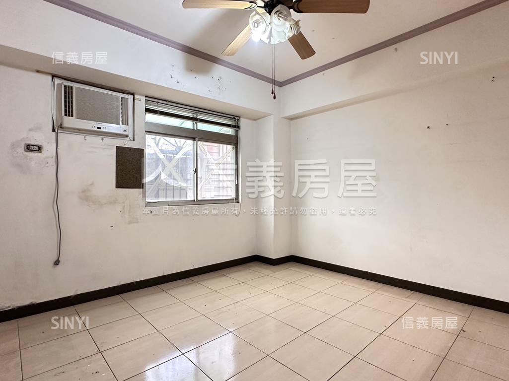 稀有釋出華廈４房房屋室內格局與周邊環境