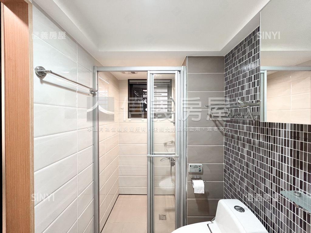 文蓮苑校園景高樓三房平車房屋室內格局與周邊環境