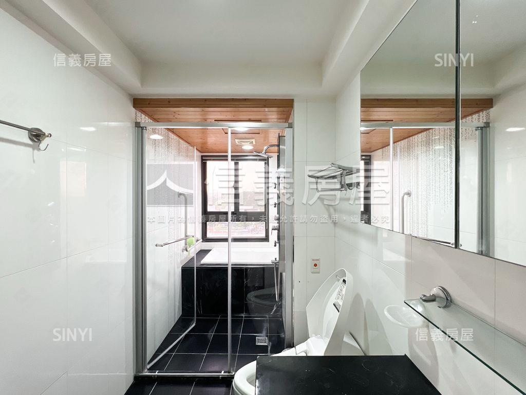 文蓮苑校園景高樓三房平車房屋室內格局與周邊環境