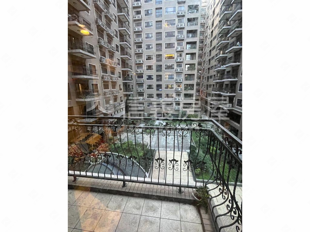 新北歐漂亮兩房車位房屋室內格局與周邊環境