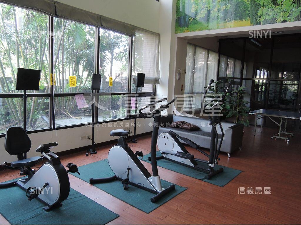 新北歐漂亮兩房車位房屋室內格局與周邊環境