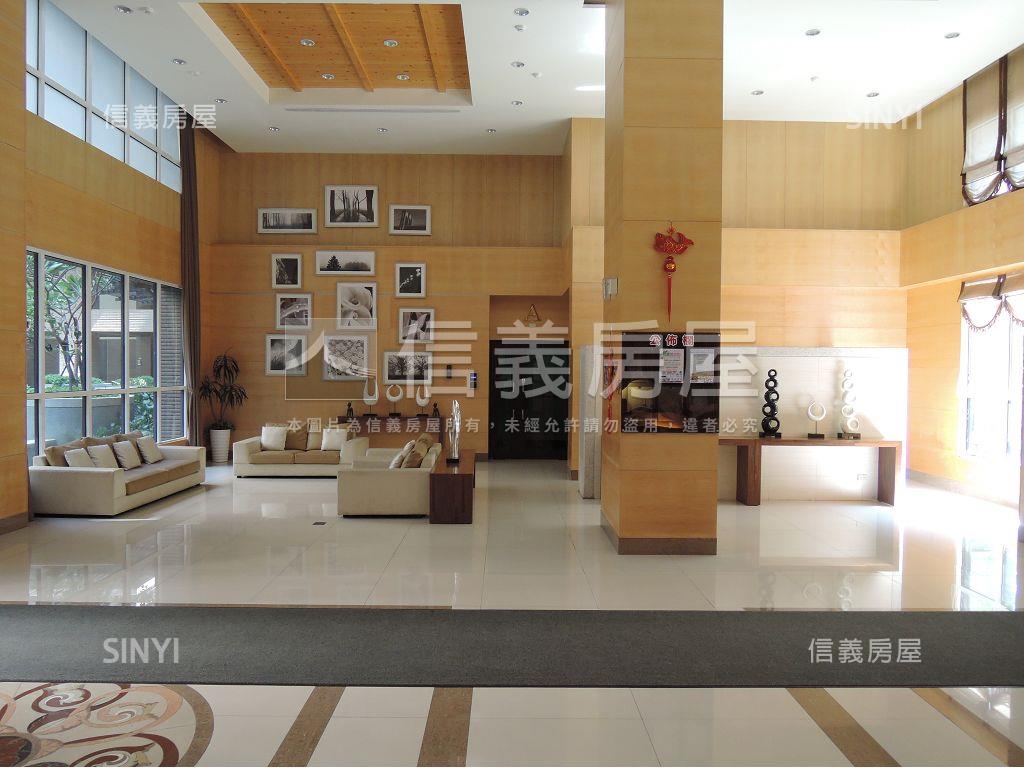 新北歐漂亮兩房車位房屋室內格局與周邊環境