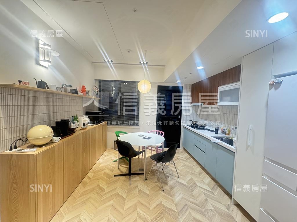 全新裝潢昕上城精美兩房房屋室內格局與周邊環境